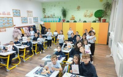 Учениците от I „а“ и V „а“ клас на ОУ „Иван Вазов“ – гр. Силистра обединиха усилията си в една вълнуваща благотворителна инициатива под надслов „Големи и малки сърца творят добро“